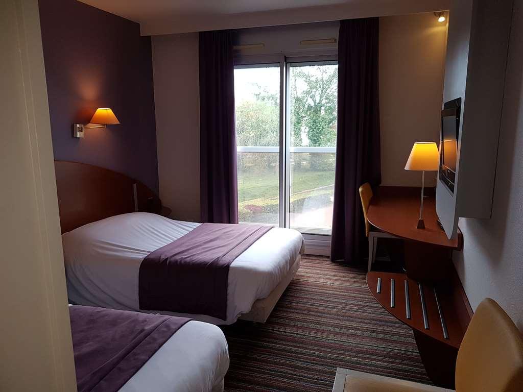 Kyriad Bourg En Bresse Номер фото